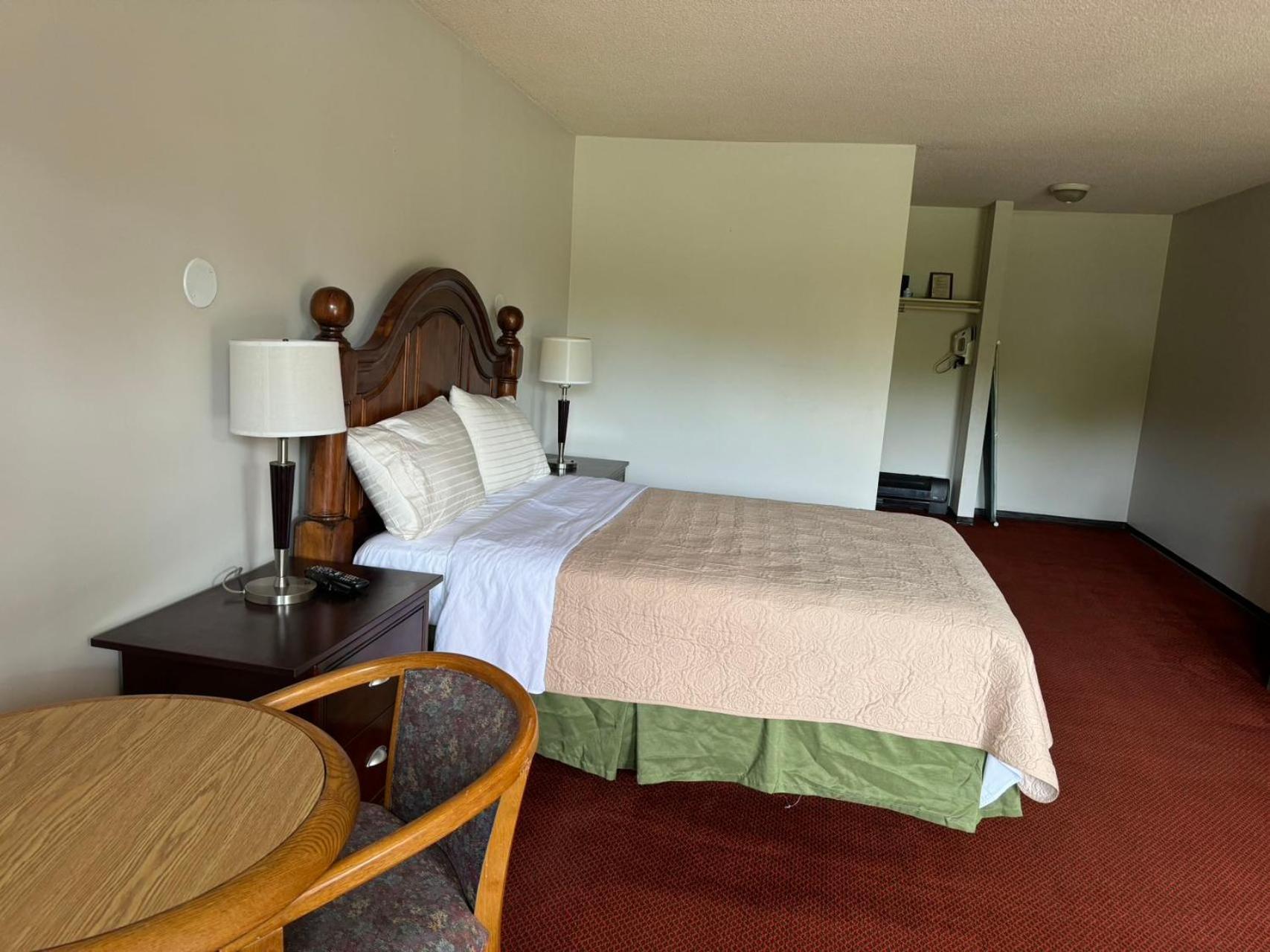 Motor Motel 2*