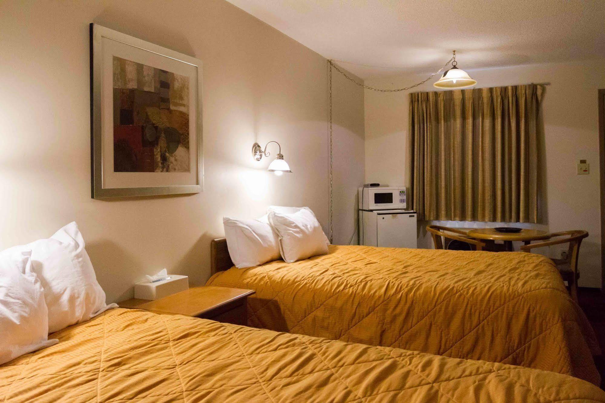 Motor Motel 2*